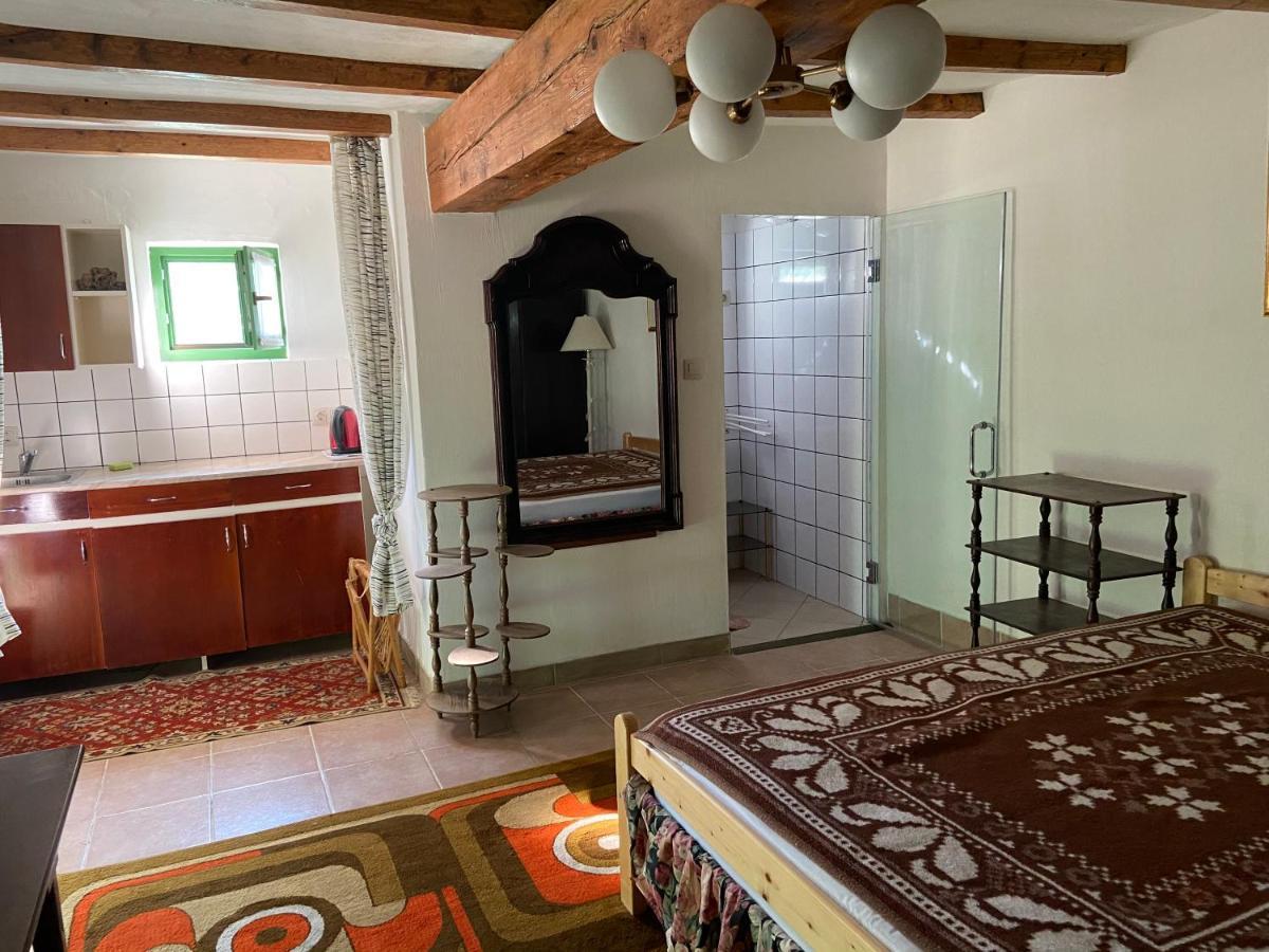 Farm House Domaszek ภายนอก รูปภาพ